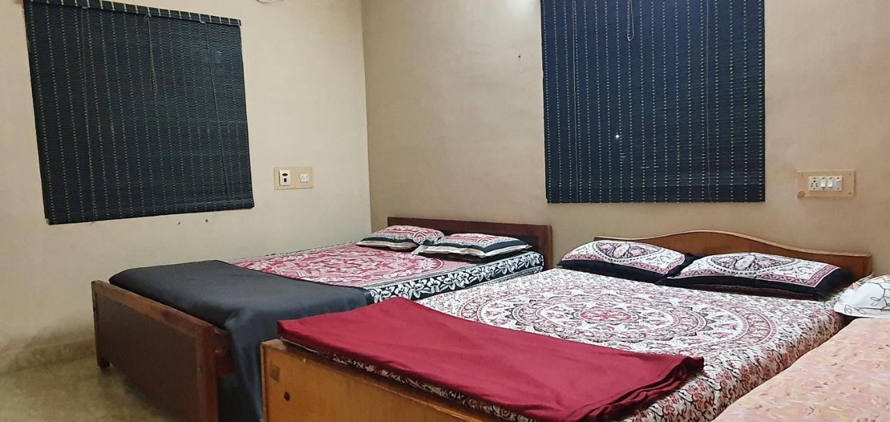 Oonjal Veedu Apartment Kuttalam  Luaran gambar