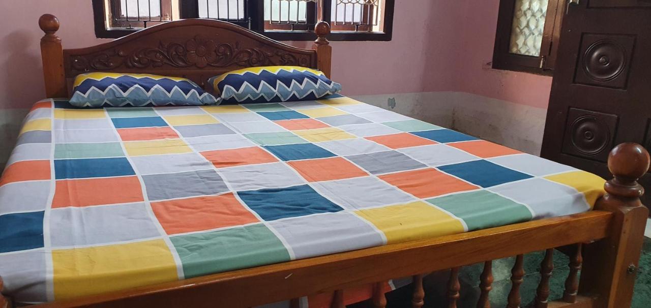 Oonjal Veedu Apartment Kuttalam  Luaran gambar